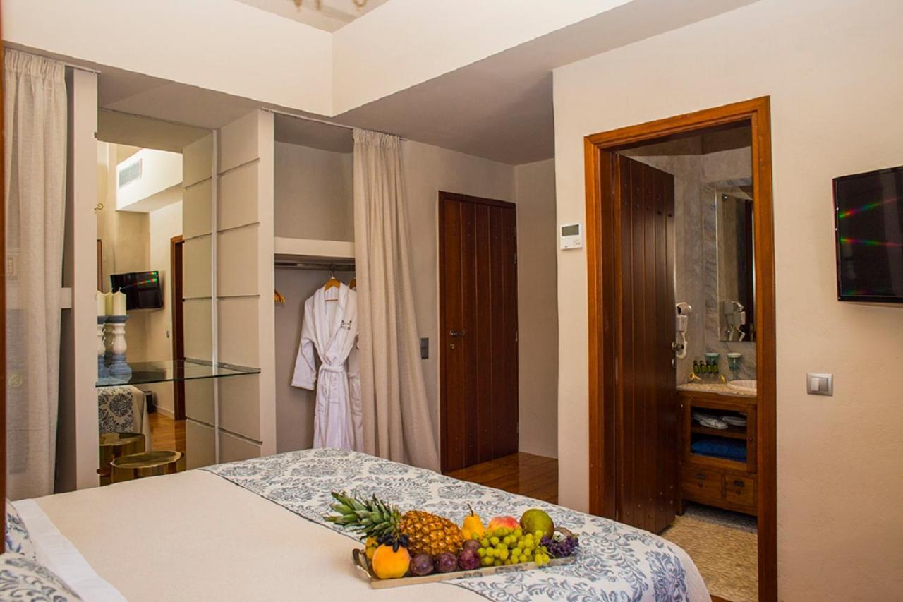 Limeni Inn Boutique Hotel Adults Only 12Plus Экстерьер фото